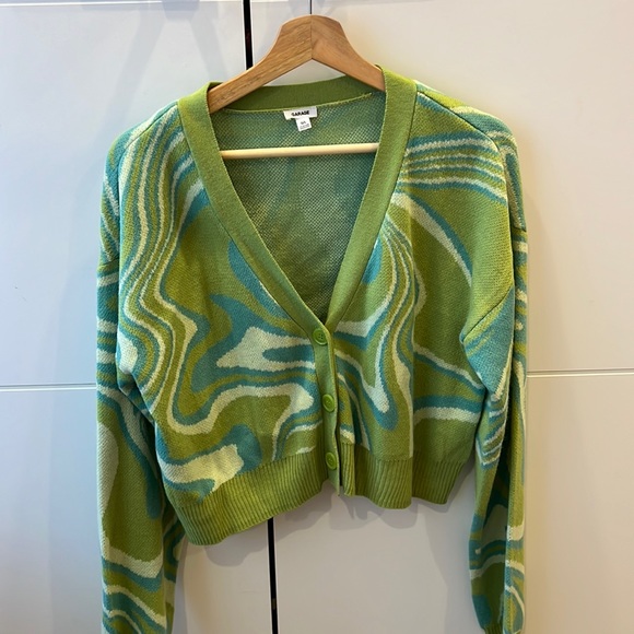 Garage Cardigan π - Picture 2 of 6